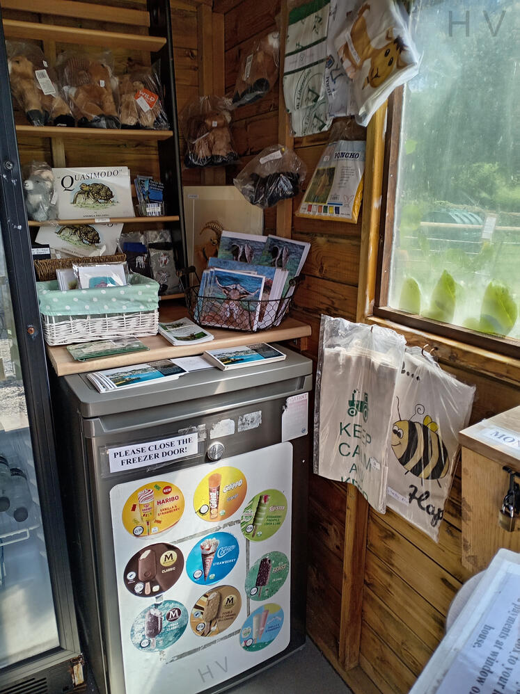 produce inside thehonesty farm shop